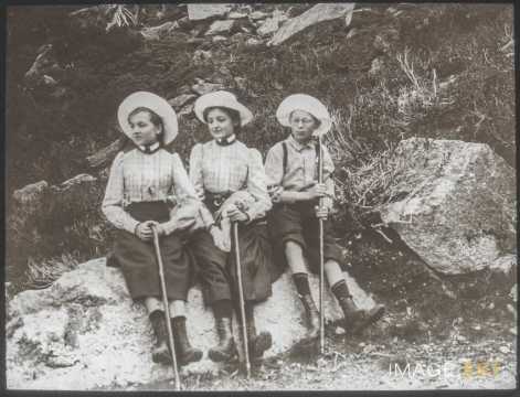 Jacques Riston, Marguerite et Anne-Marie Maure (Chamonix)